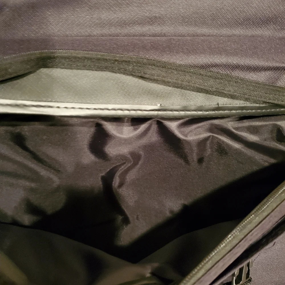 Norwood Airtex County of Fairfax Virginia Crossbody/Shoulder/Lap top Bag